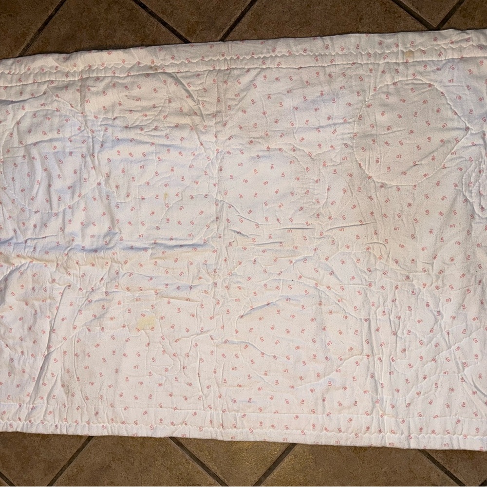 Hot air balloon baby blanket. There are 5 different hot air balloons - beautiful - Picture 7 of 11